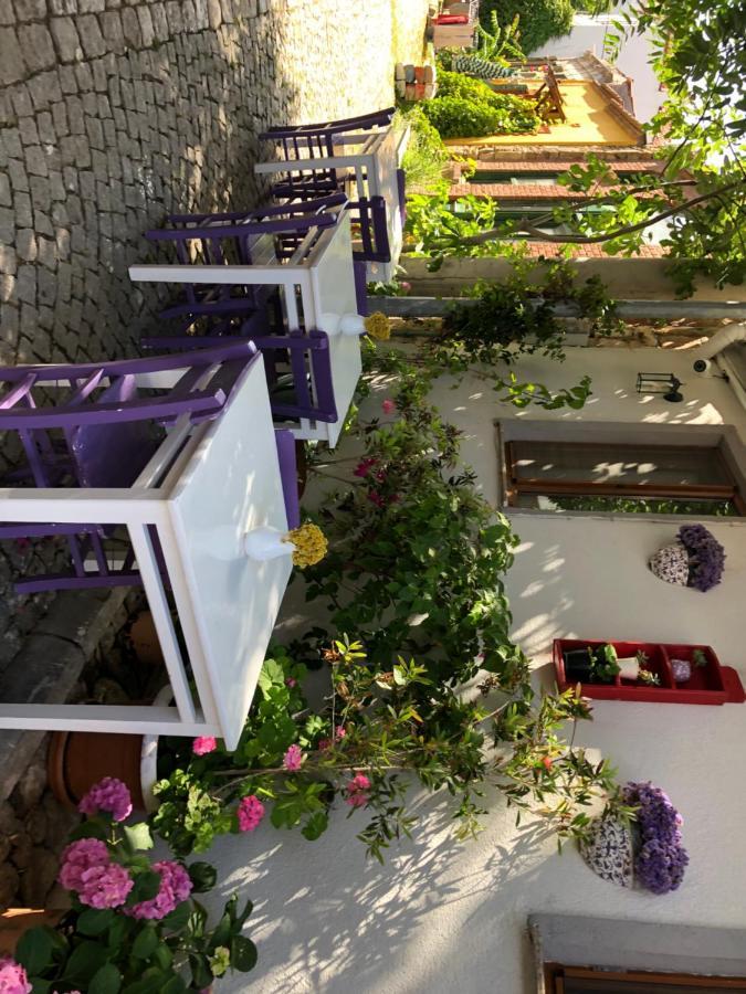 Evren Butik Hotel Bozcaada Island ภายนอก รูปภาพ